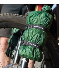 Cage De Bikepacking 2 En 1 Sur Fourche Vélo Outpost Cargo Blackburn 8 Cage De Bikepacking 2 En 1 Sur Fourche Vélo Outpost Cargo Blackburn -VTT Boutique cage bikepacking fourche blackburn 4