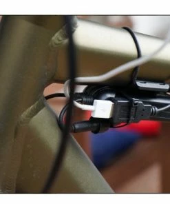 Busch-mueller Chargeur Universel USB-Werk Sur Dynamo Batterie Tampon Intégrée -VTT Boutique chargeur universel usb werk sur dynamo batterie tampon integree full 4