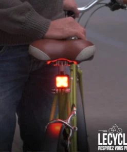 Eclairage Arrière Vélo LED 100 Lumens Blinder X Knog 11 Eclairage Arrière Vélo LED 100 Lumens Blinder X Knog -VTT Boutique eclairage arriere velo led 100 lumens blinder x knog full 6