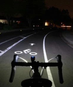 Eclairage Avant Vélo LED NiteRider Lumina Micro 650 Lumens -VTT Boutique eclairage avant velo led niterider lumina micro 650 lumens full 4