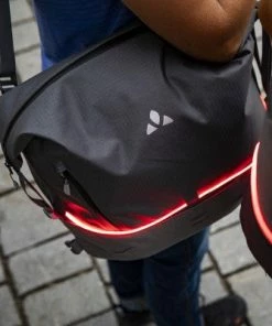 Eclairage OSRAM Light Me Up Pour Sac à Dos Vaude 9 Eclairage OSRAM Light Me Up Pour Sac à Dos Vaude -VTT Boutique eclairage osram light me up pour sac a dos vaude full 5
