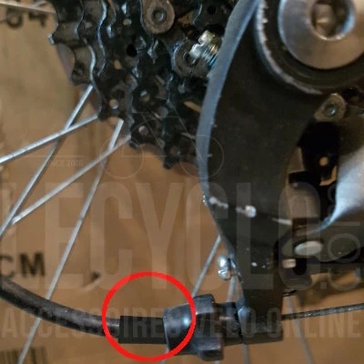 Brandless Embouts De Gaine Dérailleur 4 Ou 5 Mm - Par 10 2 Brandless Embouts De Gaine Dérailleur 4 Ou 5 Mm - Par 10 – Image 2