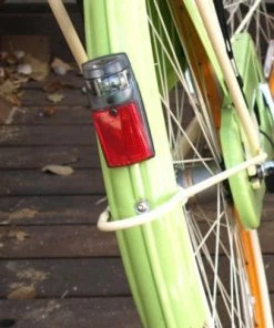 Ikzi Light Feu De Vélo Arrière Sur Garde Boue à Pile 7 Ikzi Light Feu De Vélo Arrière Sur Garde Boue à Pile -VTT Boutique feu de velo arriere sur garde boue a pile full 3