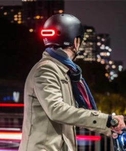 Cosmo Connected Feu Vélo Arrière Connecté Avec Clignotants Cosmo Ride 9 Cosmo Connected Feu Vélo Arrière Connecté Avec Clignotants Cosmo Ride -VTT Boutique feu velo arriere connecte avec clignotants cosmo ride full 4