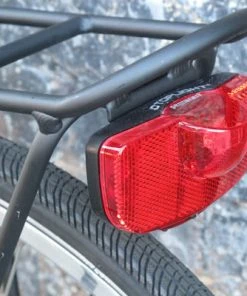 Busch-mueller Feu Vélo Pour Porte Bagage DToplight Permanent -VTT Boutique feu velo pour porte bagage dtoplight permanent full 3