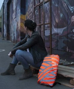 Housse De Sac à Dos Vélo Orange Haute Visibilité Berlin Wowow 20-25L -VTT Boutique housse de sac a dos velo orange haute visibilite berlin wowow full 3