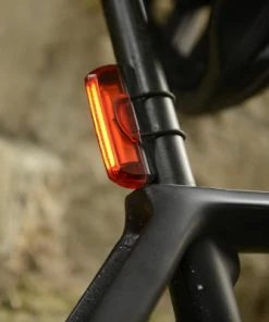 Phare Arrière Vélo Rechargeable USB Slimline Ultratorch Oxford -VTT Boutique phare arriere velo rechargeable usb slimline ultratorch oxford full 3