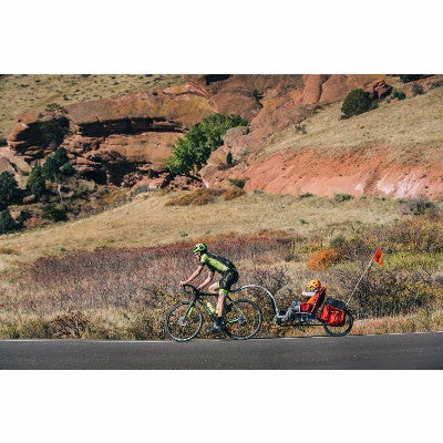 Remorque Vélo Enfant Avec Pédales Et Sacoches Thrill Weehoo 6 Remorque Vélo Enfant Avec Pédales Et Sacoches Thrill Weehoo – Image 6