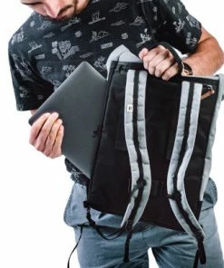 MeroMero Sac à Dos Et Sacoche Vélo Mini-Squamish Mero Mero 15 MeroMero Sac à Dos Et Sacoche Vélo Mini-Squamish Mero Mero -VTT Boutique sac a dos et sacoche velo mini squamish mero mero gris full 4