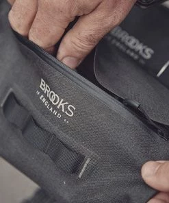 Sacoche Guidon Brooks Scape 3L Pour Gravel Et Bikepacking -VTT Boutique sacoche guidon brooks scape 3l pour gravel et bikepacking full 4