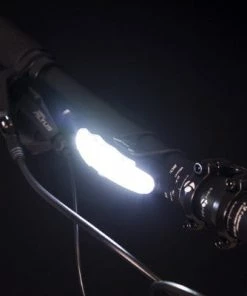 Set Feux Vélo Rechargeables USB Avant Et Arrière Arco Spanninga -VTT Boutique set feux velo rechargeables usb avant et arriere arco spanninga full 5